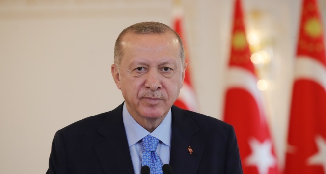 Cumhurbaşkanı Recep Tayyip Erdoğan’dan Kadir Topbaş paylaşımı