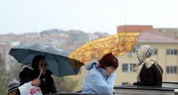 Meteoroloji İstanbul’u ‘sarı’ kodu ile uyardı: Fırtına geri dönüyor