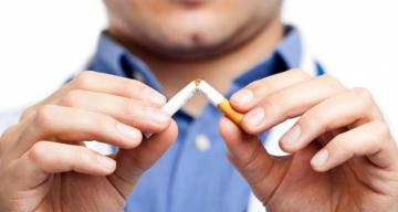 Pandemi sigara içme oranlarını yarı yarıya azalttı